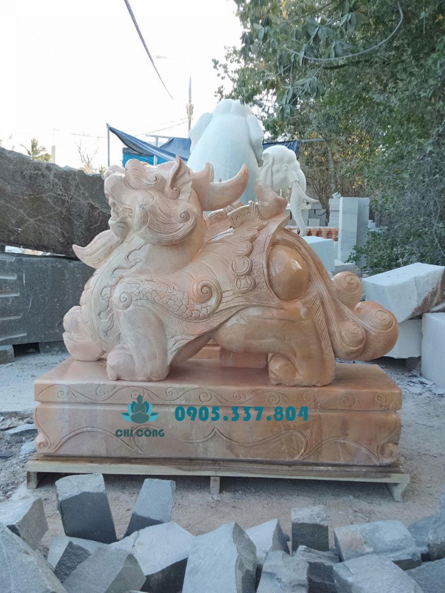 Tượng Phật Quan Âm đá Non Nước